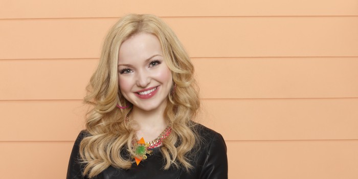 Dove Cameron – adrenalina la maximum in CLOUD 9