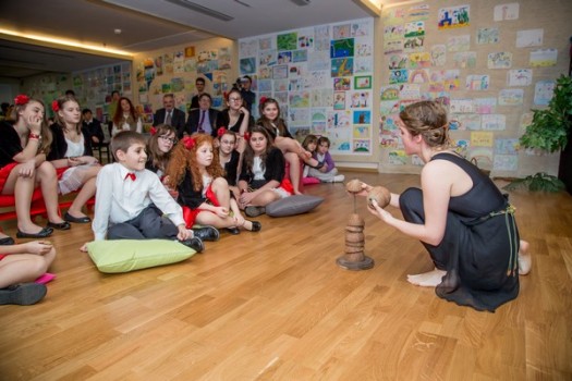 Copacul Magic, atelier de creativitate la Teatrul Ion Creanga