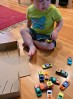 Idei 2 in 1: numaratoare si parcare de masinute dintr-un carton
