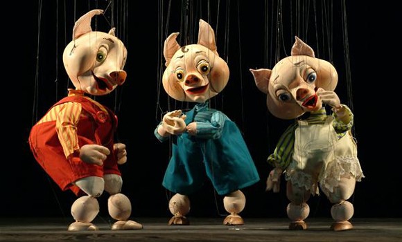 Incepe stagiunea de vara TEATRU, STRADA si COPIL Incepe stagiunea de vara TEATRU, STRADA si COPIL