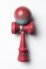 Kendama, noua atracţie pentru copii. De ce este mai benefică decât un smartphone