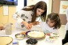 Clătite cu mascarpone, ricotta și miere. Rețeta fără zahăr și ulei