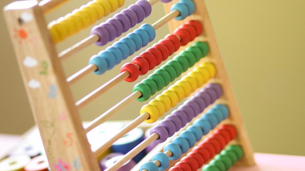 Matematică distractivă! 7 metode prin care îți poți învăța copilul să socotească