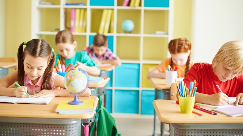 A început a doua etapă de înscriere în clasa pregătitoare! Calendarul și actele necesare