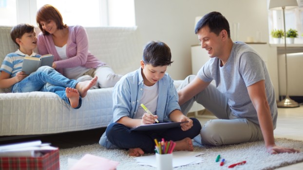 Lecții de parenting: Sfaturi de la șase profesori care și-au creat propriul sistem de învățământ