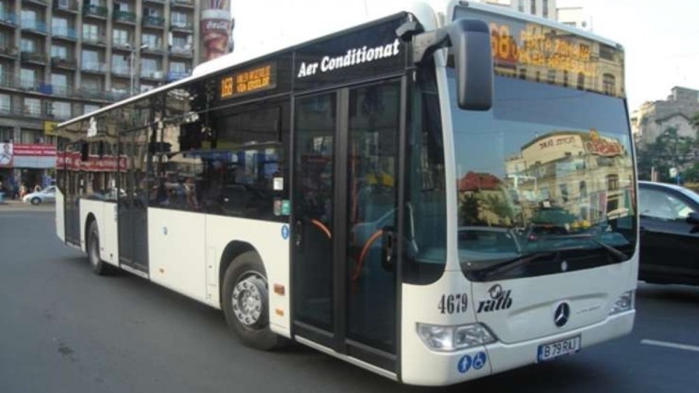 Elevii din București ar putea circula gratuit cu mijloacele de transport STB